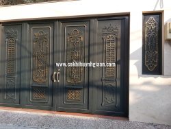 Cửa cổng Mỹ thuật CMT1104